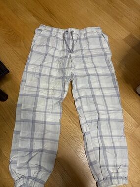 Target Women's White & Light Blue Plaid Jogger Pants